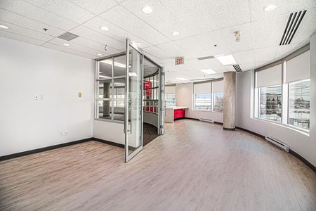 Suite 210A Space Photo Gallery 6