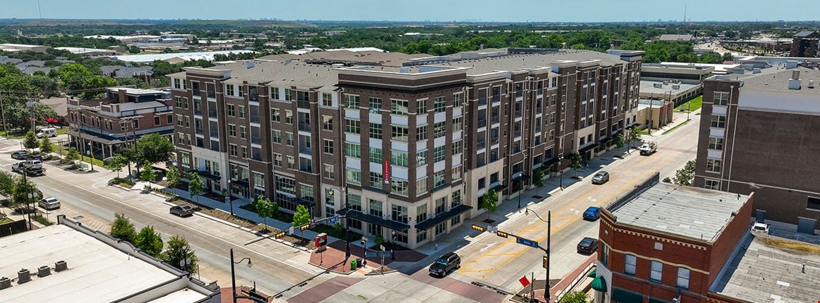 Retail space for Rent at 100 E Main St & 151 S Mill St in Lewisville