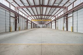 REIT SALE | 36K SF Former Express Energy | 15 Acres | San Antonio MSA | 2011 Built | 20K VPD
