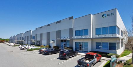 Photo of commercial space at 6835 S Conway Road in Orlando