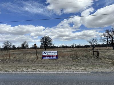 N ACCESS RD CLYDE TX 79510