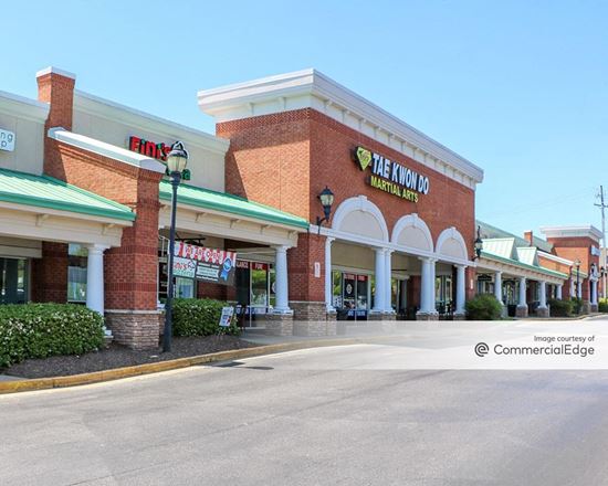 Shops of Huntcrest
