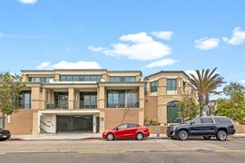 205 Pier Ave