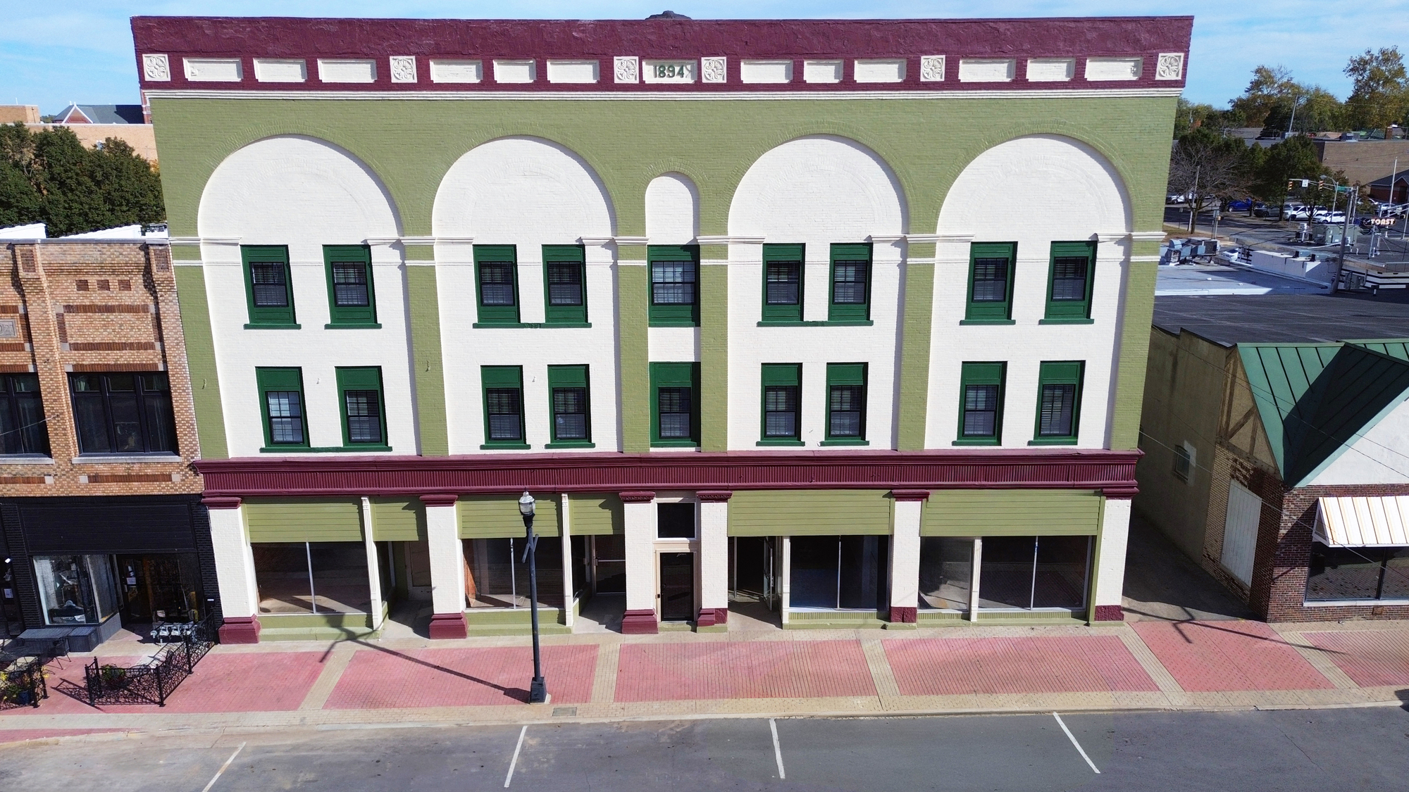 1212 Meridian St, Anderson, IN 46016