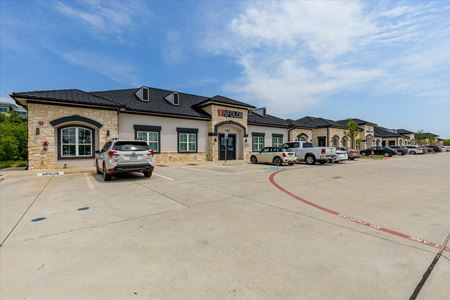 Office space for Rent at 1193 W John Carpenter Fwy in Irving