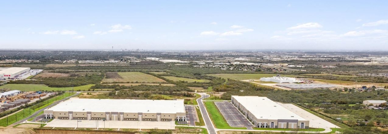 Foster Commerce Center - Building 3