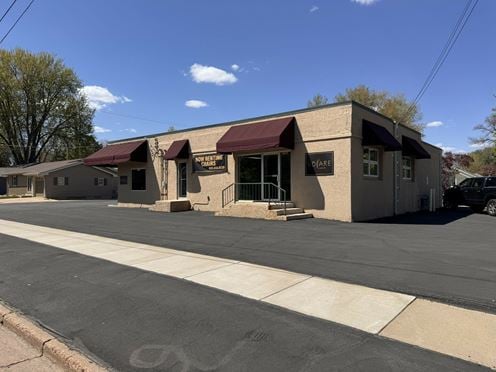 1700 W. 33rd Street