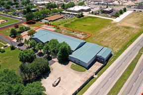 1123 W Florence Ave