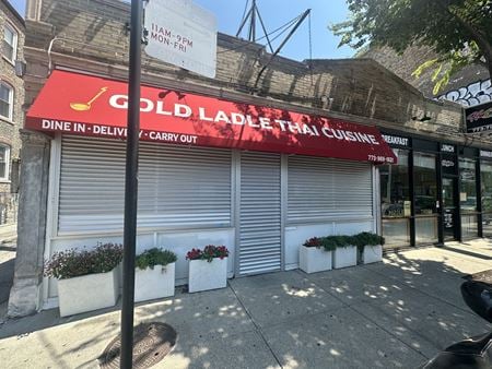 Retail space for Sale at 2011 North Damen Avenue in Chicago