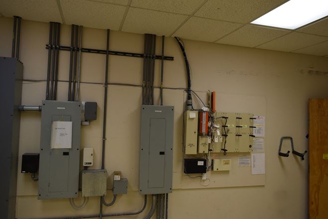Vacant Former Dialysis Clinic: Investment Opportunity