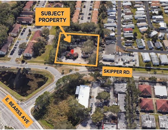 Office/ Retail :: 4 bldgs. :: 1 AC :: North Tampa