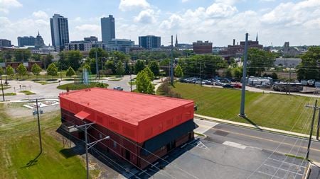 Photo of commercial space at 512 W Superior St in Fort Wayne