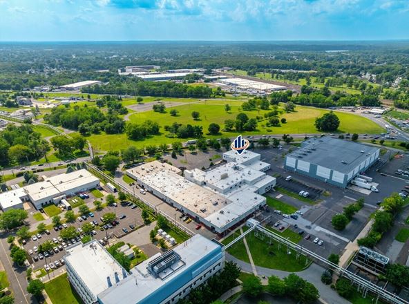 24,092 SF± Flex/Office Space