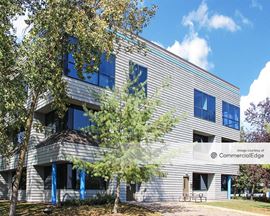 2901 International Lane