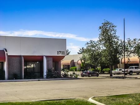Industrial space for Rent at 1731 W Rose Garden Ln in Phoenix