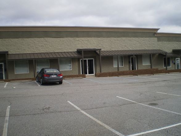 5870 Veterans Parkway