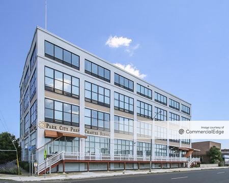 Photo of commercial space at 1550 State Street in Bridgeport