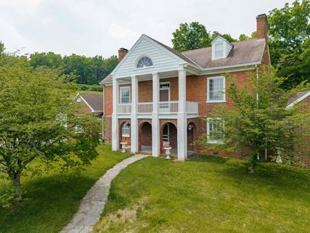 Photo of commercial space at 610 New Hope Rd in Staunton