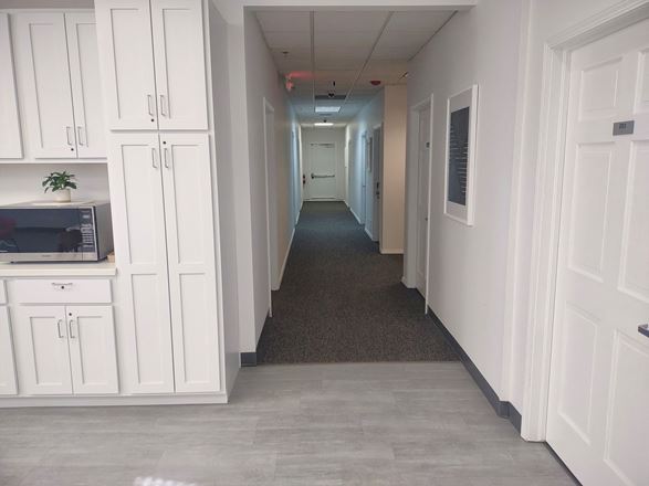 Regus - Branson - W Hwy 76