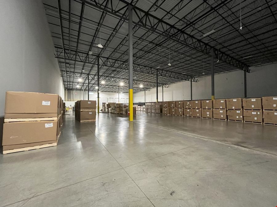 Elk Grove Village, IL Warehouse for Rent - #1477 | 5,000-20,000 sq ft