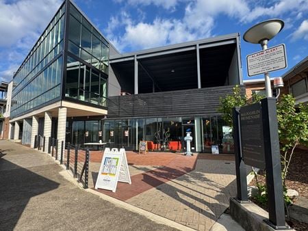 Retail space for Rent at 615 High St in Oregon City