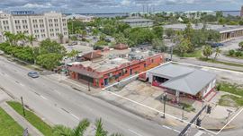 Free-standing Retail at Signalized Corner
