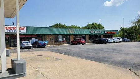 Photo of commercial space at 330 W Northwest Hwy in Grapevine