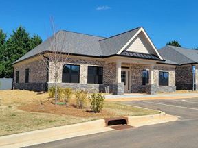 1060 Garland Dr