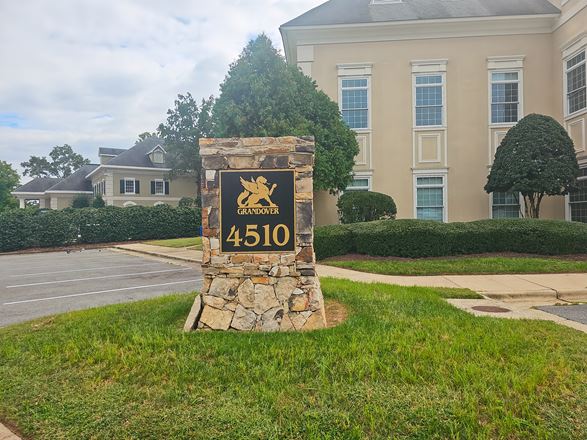 Regus - Greensboro - Weybridge Ln
