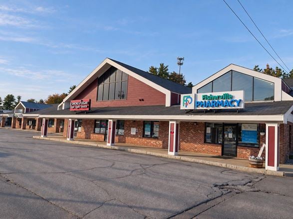 Emerald Plaza Shopping Center