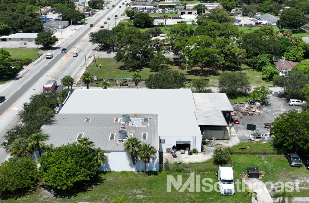 ±16,200 SF Commercial Warehouse & Distribution Center