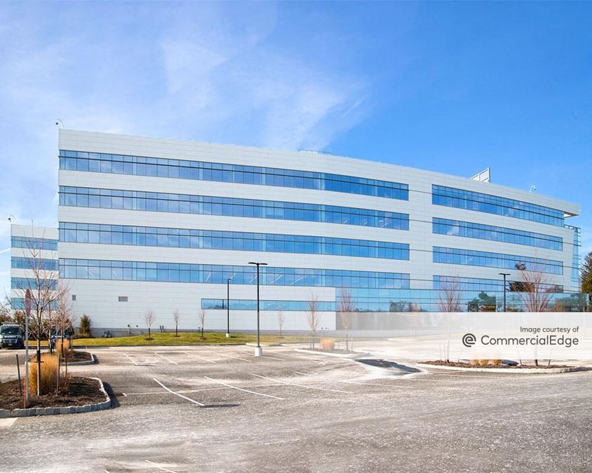 Ellis Preserve at Newtown Square 3875 West Chester Pike 3875 West