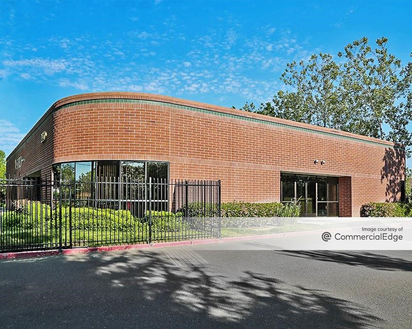 2330 Glendale Lane 2330 Glendale Lane Office Building