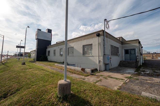 3440 W Broad St