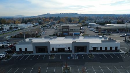 Retail space for Rent at 7034 W. Clearwater Ave in Kennewick