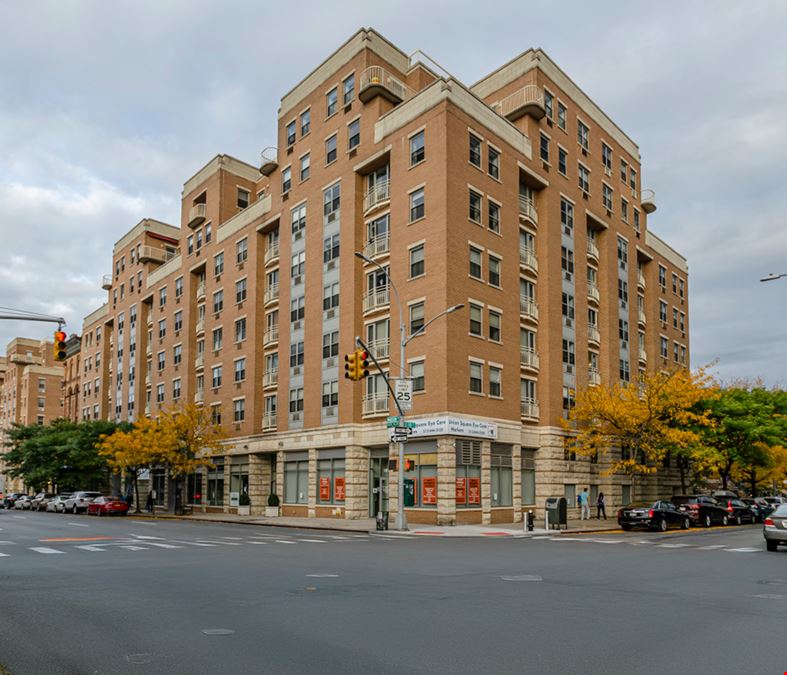 3,000 SF | 1827 Madison Avenue | Retail Space with 40 Ft of Glass Frontage for Lease