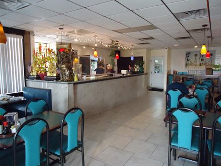 Restaurant space for Sale at 7130 N Davis Hwy in Pensacola