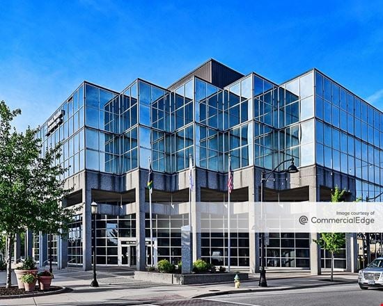 23 Public Square