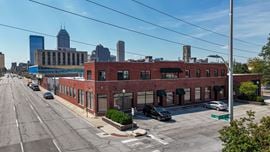 838 N Delaware St