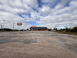 13247 East Fwy