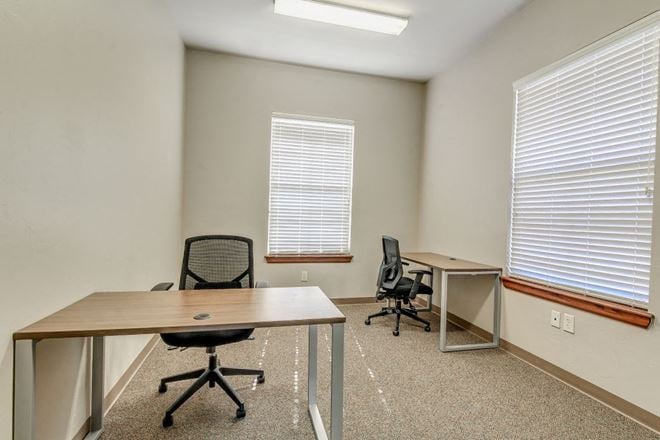 Essential Offices - Edmond