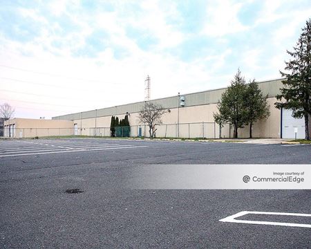 Photo of commercial space at 170 Circle Drive North in Piscataway