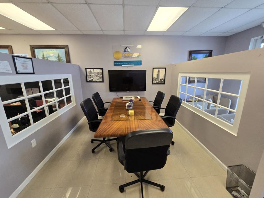 Office condo available in Margate’s Plaza Las