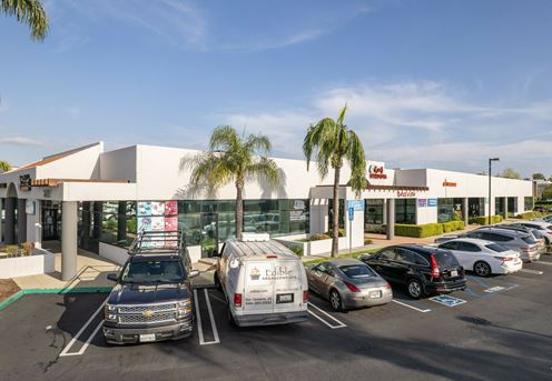 Plaza Empresa Shopping Center