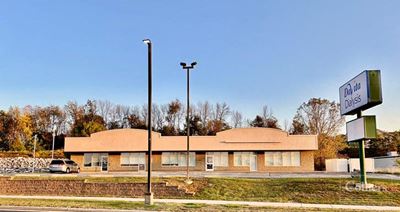 Retail/Office Space Available for Lease