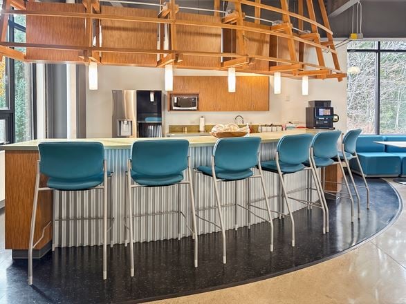 Regus - Bainbridge - Ravine Ln