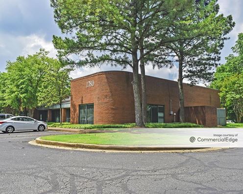 Moriah Woods Office Park