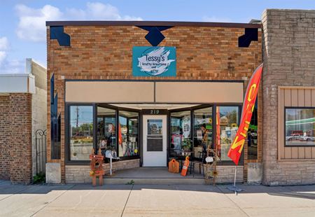 Photo of commercial space at 219 N Main St in SEYMOUR