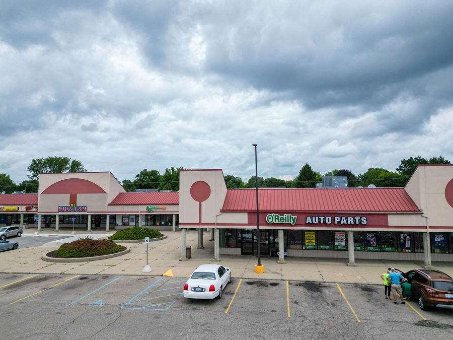 819-965 East Auburn Road