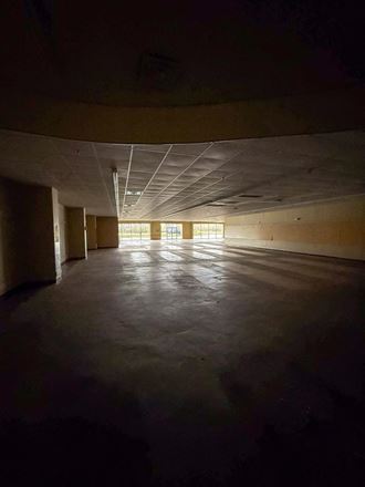 Retail Warehouse for Sale or Lease